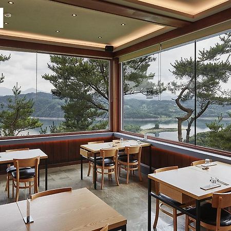 Club Es Jecheon Resort Chechon Exterior photo